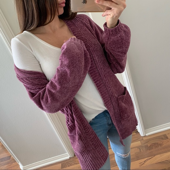 NOT AVAILABLEEE - Picture 2 of 8